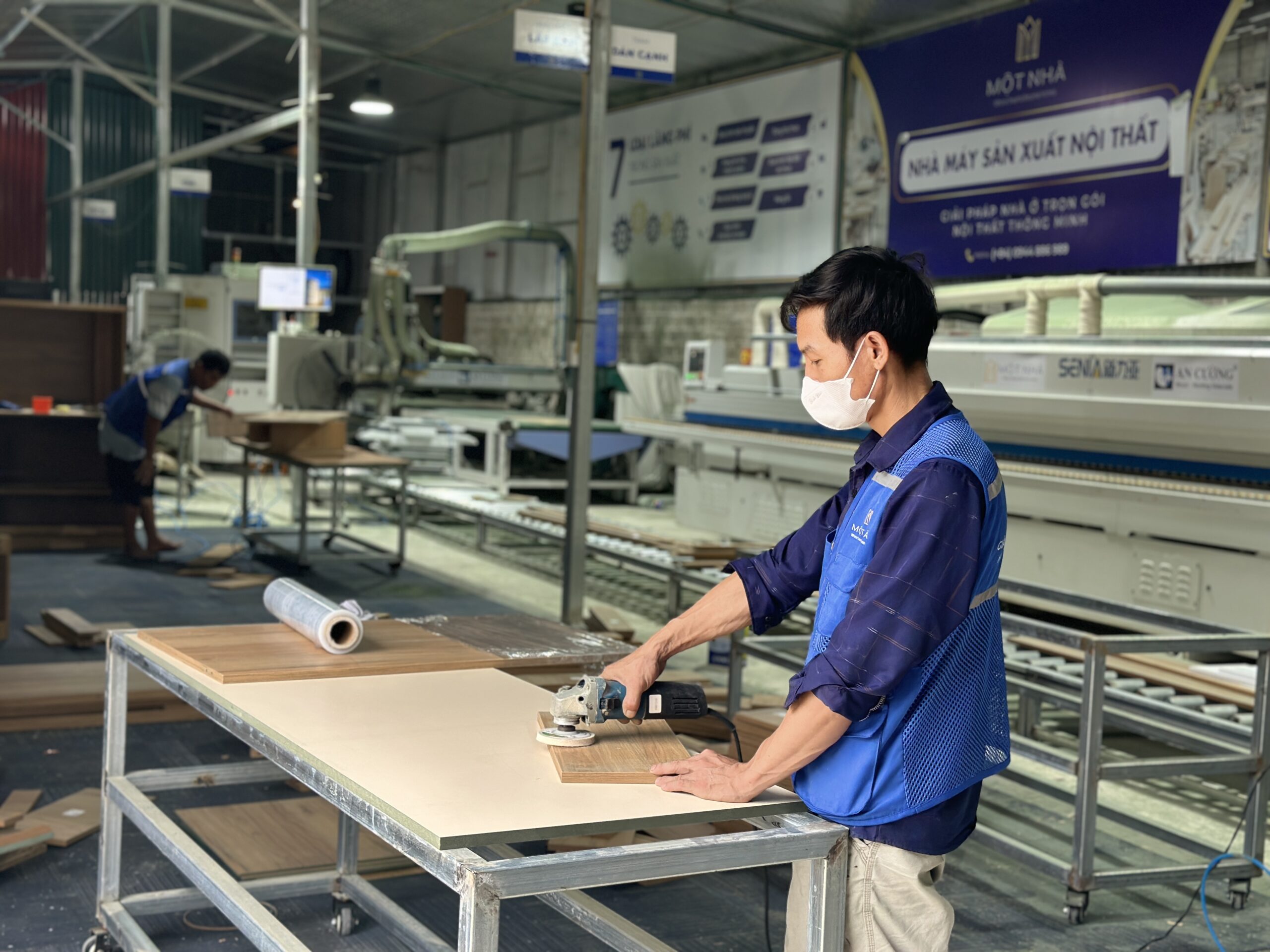Xưởng nội thất Một Nhà Factory cam kết sản xuất các sản phẩm nội thất với độ chính xác và chất lượng cao